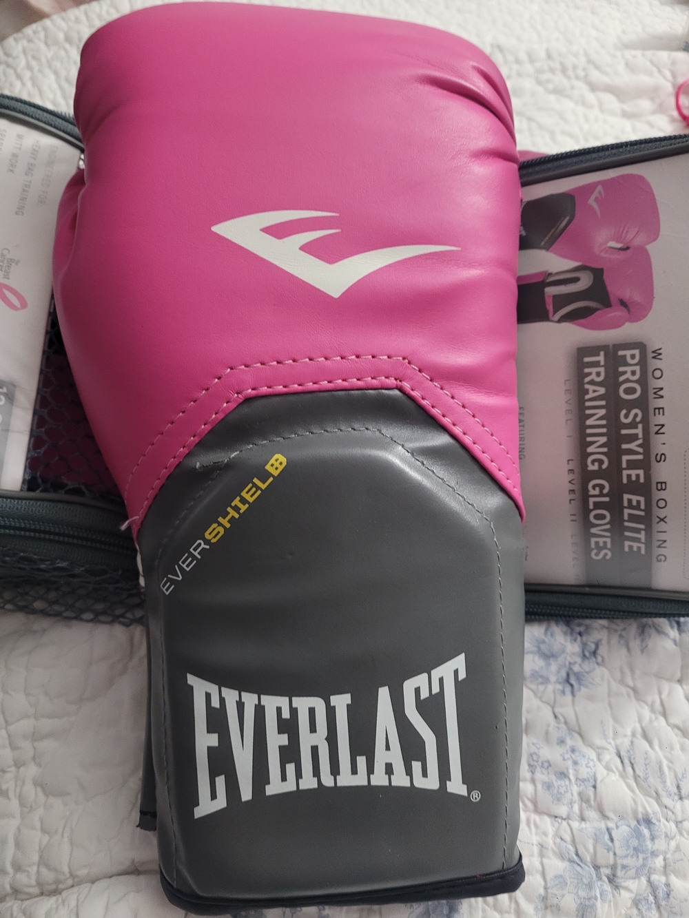 Everlast Women's Pink & Gray Training Boxing Gloves